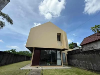 DIJUAL Rumah dekat Pantai Gumicik, Ketewel- Gianyar - Thumbnail 1