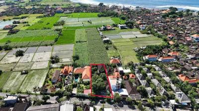 Tanah 10are di Jalan Pantai Gumicik Ketewel Dekat Sanur Padanggalak - Thumbnail 4