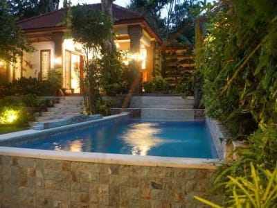Villa JOGLO di Pecatu Uluwatu dekat Pantai - Thumbnail 1