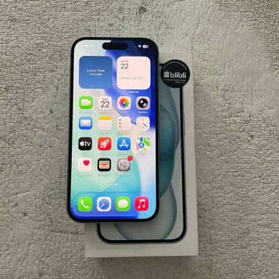 iPhone 15 iBox SA/A Warna Biru 128GB - Thumbnail 1
