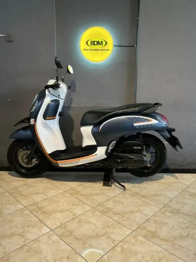 Honda Scoopy fi thn .2023 cash Bali dharma motor - Thumbnail 5