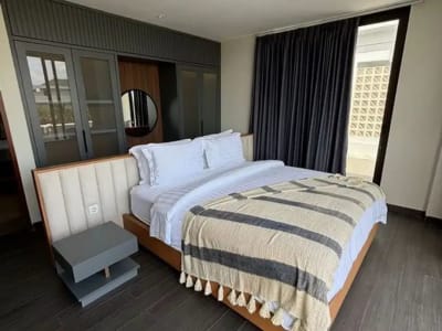 Premium Villa For Rent In Canggu - Thumbnail 2