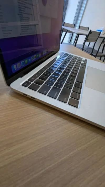 MACBOOK PRO 13 16/512gb 2020 - Thumbnail 2