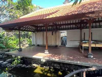 RUMAH LOKASI STRATEGIS TENGAH KOTA DI RAYA PUPUTAN RENON DENPASAR - Thumbnail 2