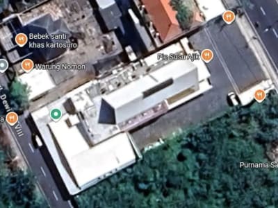Gedung Disewakan di Pinggir Jalan di Dewisri Kuta - Thumbnail 2