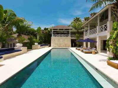 Dijual Villa Kolonial Modern di Bali - Thumbnail 1
