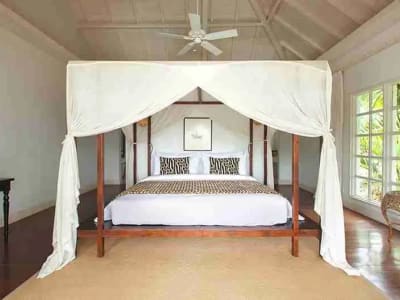 Dijual Villa Kolonial Modern di Bali - Thumbnail 6