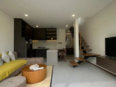 VILLA READY BRAND NEW BIG POOL MODERN KAWASAN STARTEGIS SABA NEAR BEACH - Thumbnail 10