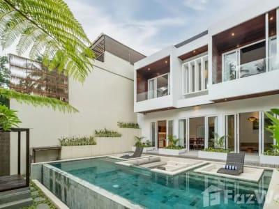 3 Bedroom Villa for sale in Blahbatu, Bali - Thumbnail 1