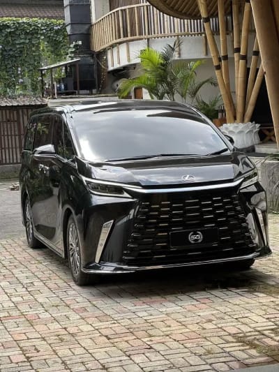 LEXUS LM350h 4SEATER 2024 GRAPHITE BLACK - Thumbnail 1
