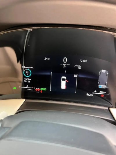 LEXUS LM350h 4SEATER 2024 GRAPHITE BLACK - Thumbnail 3