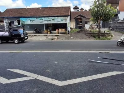 Disewakan tempat uusaha &amp; kantor jalan utama Padonan, Canggu - Thumbnail 2