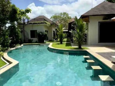 VILLA FOR SALE PURI GADING JIMBARAN, LAND SIZE 1240 SQM, PRICE UNDER MARKET!! FREEHOLD - Thumbnail 4