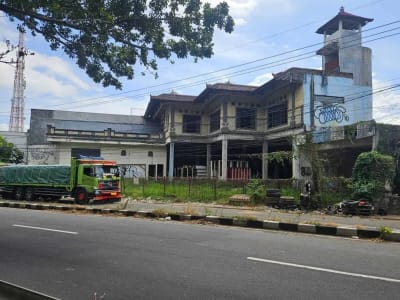 Raya ida bagus mantra gianyar bali - Thumbnail 5