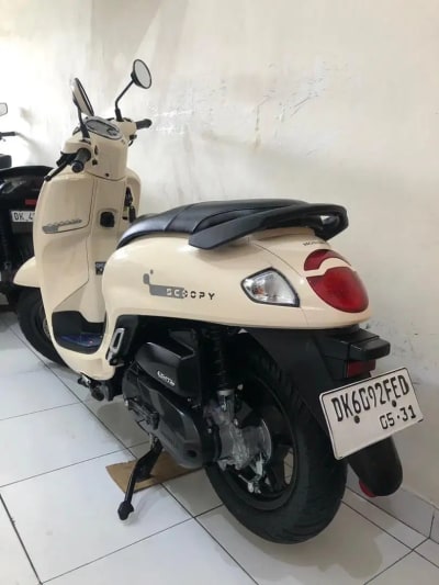 All New Scoopy Th.2026 Cream Gress Low Km 1.500 !! - Thumbnail 3
