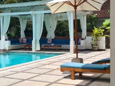 VILLA MEWAH BERGAYA COLONIAL BY THE RIVER DI TABANAN - Thumbnail 3
