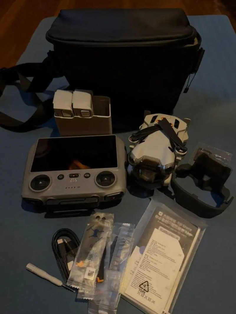 DJI Mini 4 Pro Fly More Combo (DJI RC 2) - Electronics in Bali