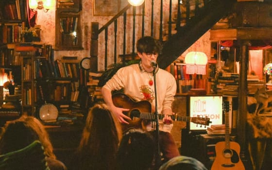 Charlie Bennett live in Birmingham