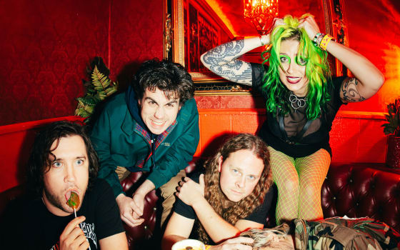 Frankie and the Witch Fingers