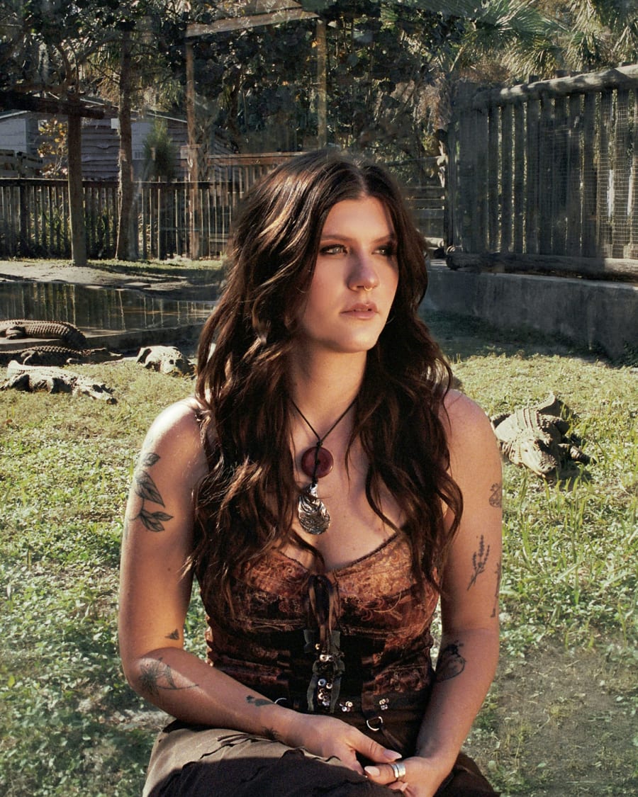 Gatlin w/ ggwendolyn