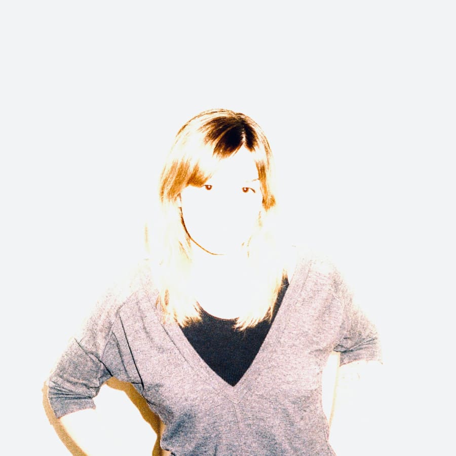 Operelly, Ella Woolsey