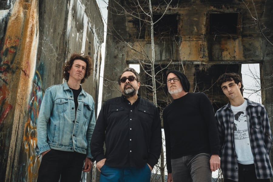 DAZZLING KILLMEN w/ Rhododendron