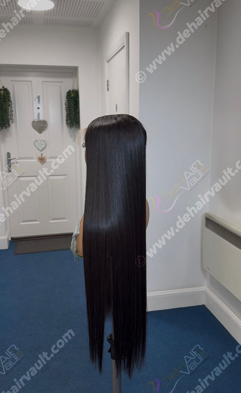 Wig Danny | 28-inch SDD Vietnam Bone Straight – 5x5 Swiss Closure (300g) - Image 3