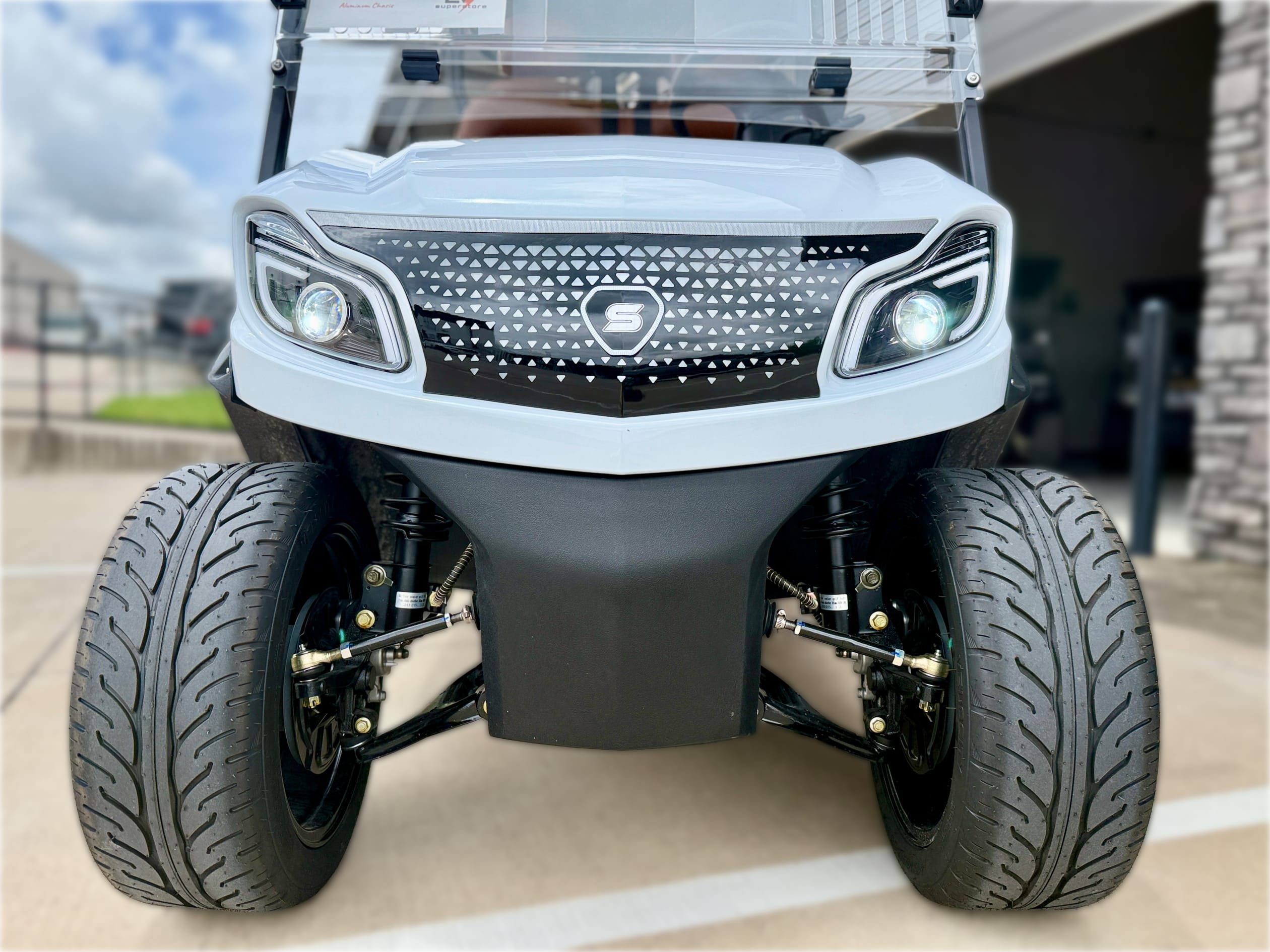 2026 Solana XA 4P