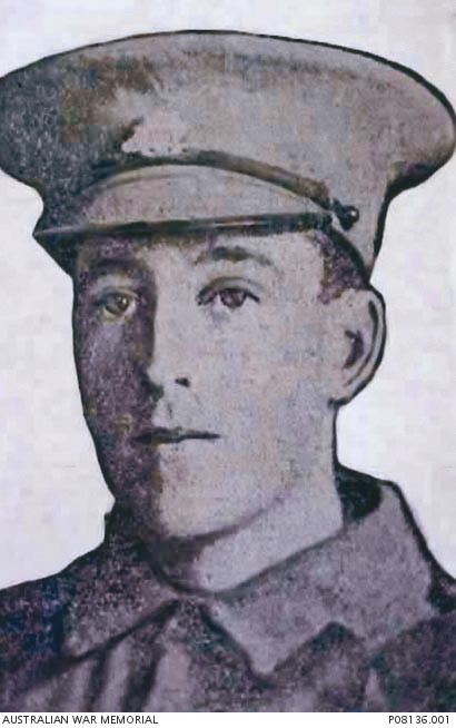 Photo of Leslie Thomas