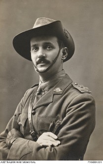 Photo of Leslie Matthews