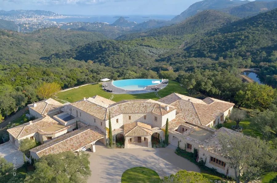 Exceptional Provençal Estate For Sale In The French Riviera With Sea Views