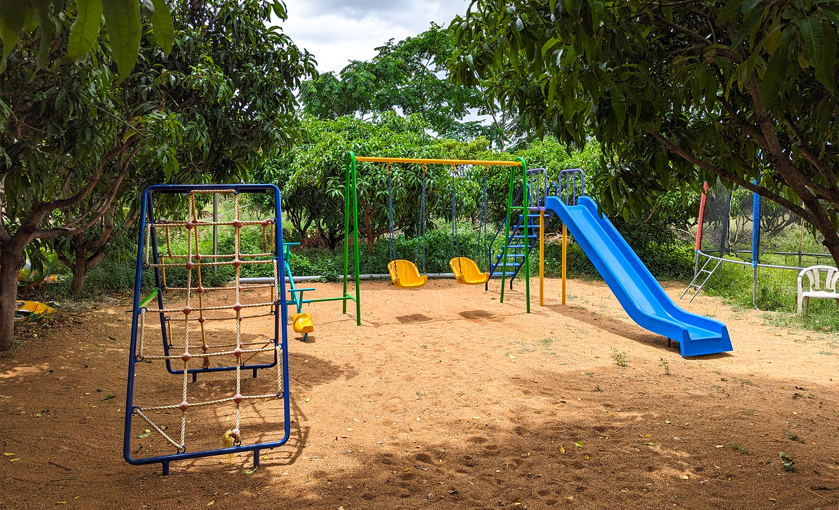 Hosachiguru Madhuvana farm image