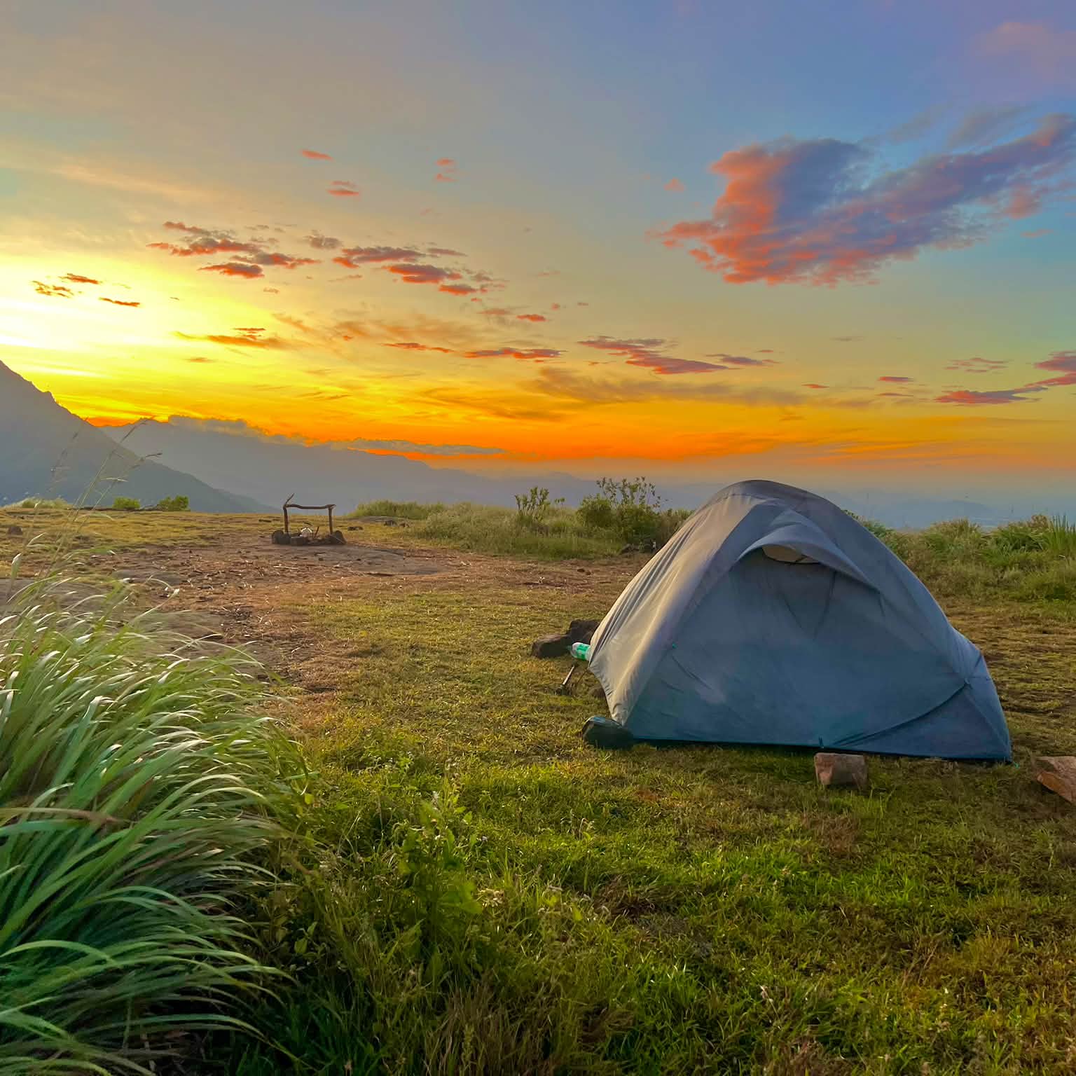 The Baker's Bend Dawn Inversion: A Naturalist's Guide to 5,020 ft Clouds