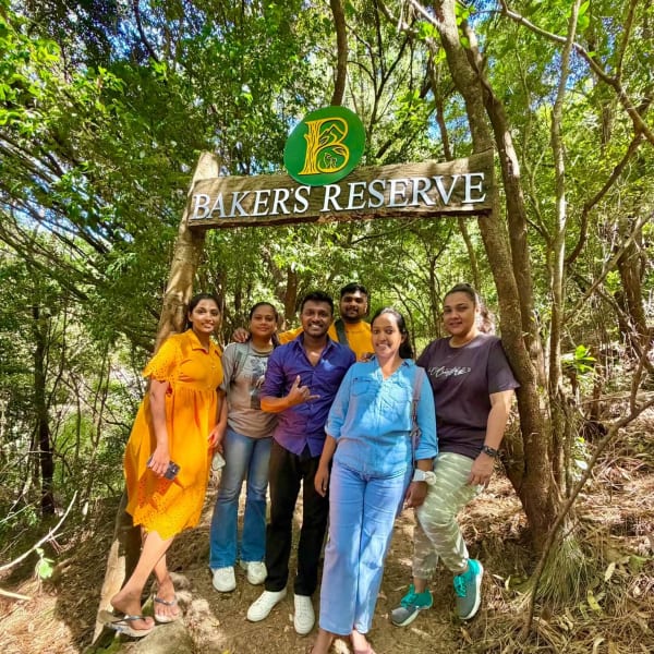 Guests Under Baker's Reserve Threshold | Estate Threshold Arch