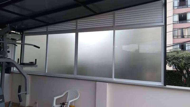 Aluminio Arquitectónico 20