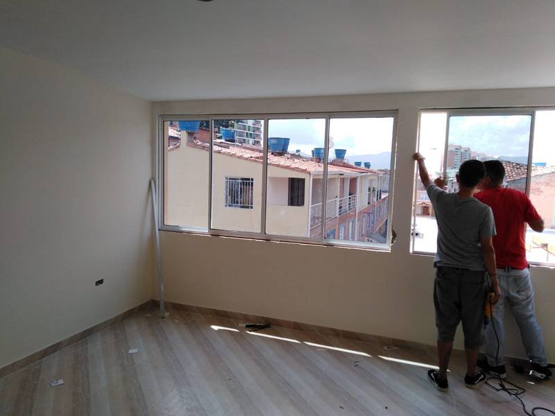 Aluminio Arquitectónico 50