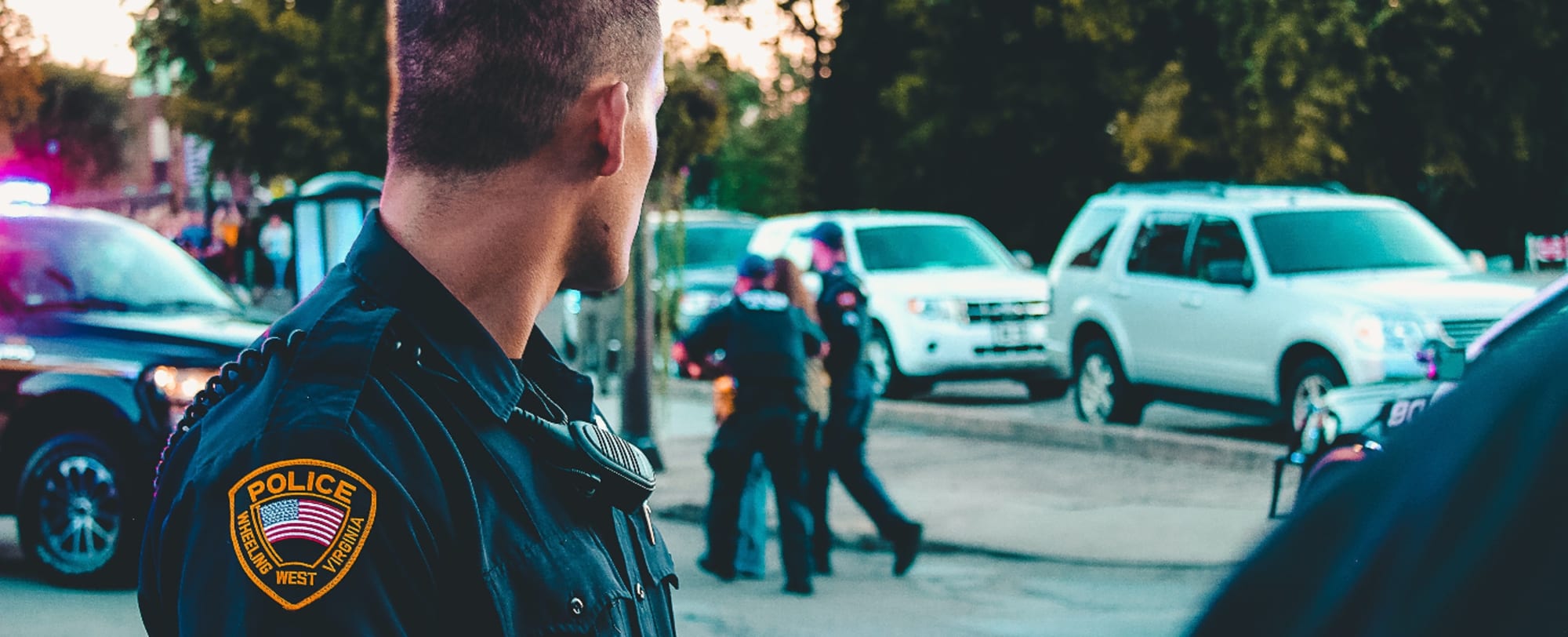 Ho provato la pistola elettrica su di me per vedere l'effetto che fa un  taser - Secolo d'Italia