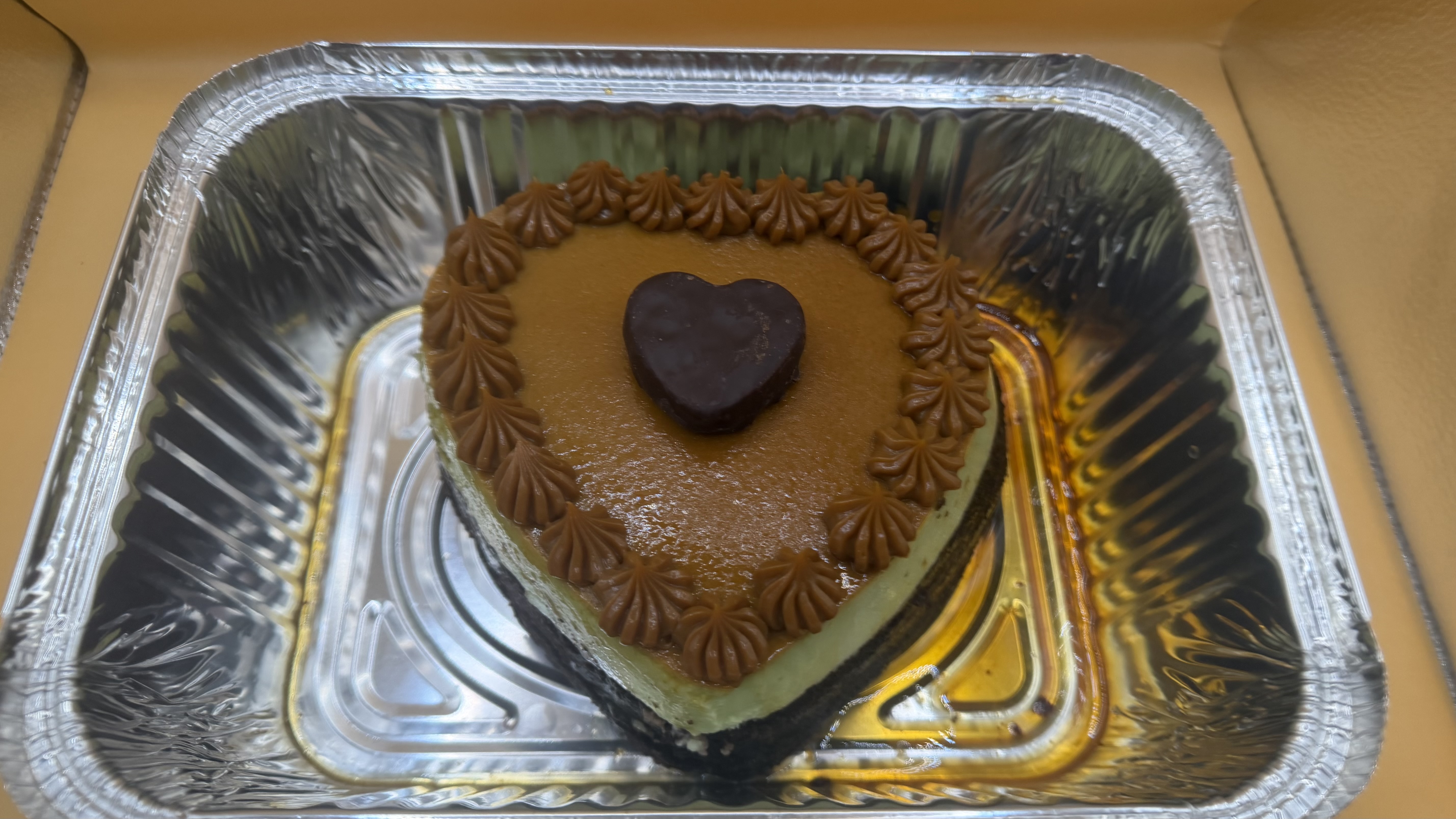 Chocoflan de pistachio