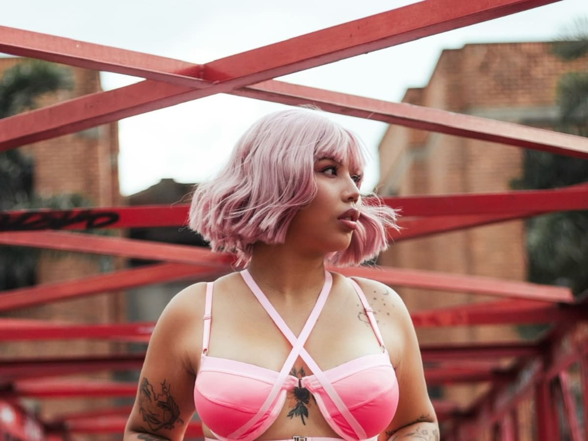 Conjunto Lencería Strappy Rosa – Tallas Grandes | Vicsy