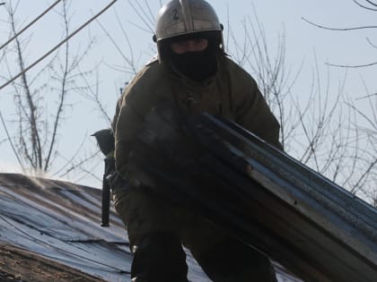 Пожарные справились с пятью возгораниями в Москве
