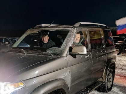 Свой автомобиль для Донбасса передал глава р.п. Линево Дмитрий Грушевой