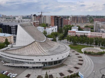 Новосибирские театры собираются в турне
