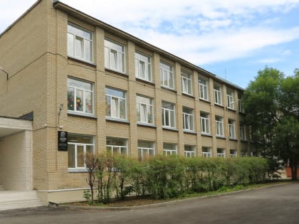 Светлых классов стало больше в школе №61 в Академгородке после ремонта