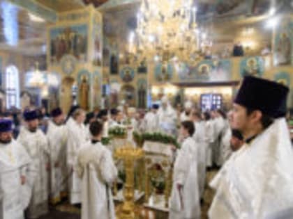 Епископ Филипп принял участие в Литургии в Вознесенском кафедральном соборе в день тезоименитства митрополита Никодима