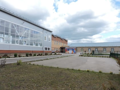 По нацпроектам 14 школ построят в Новосибирской области в 2023 году