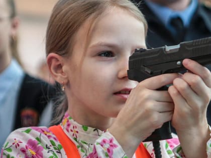 Военно-патриотический форум собрал в «Сибирь-Арене» шесть тысяч человек