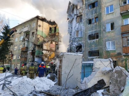 Мэр Новосибирска пообещал помочь ипотечникам из разрушенного взрывом дома