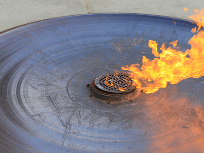 26-летнего участника спецоперации похоронили в Новосибирской области