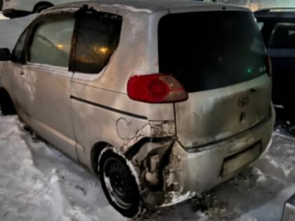 Убили в собственном автомобиле: в Новосибирске обнаружили тело 33-летнего мужчины