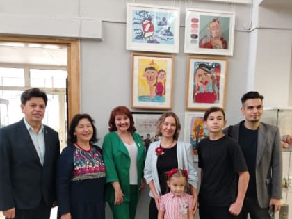 В Бердске открылась выставка 'Счастье есть'